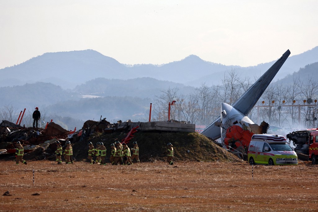 South Korea Plane Crash: 120 Confirmed Dead, 2 Rescued so far