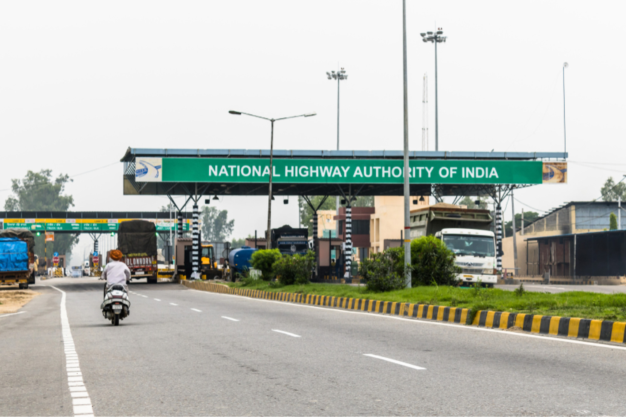 India’s First Barrier-Less Toll System Goes Live on NH-48 in Gujarat