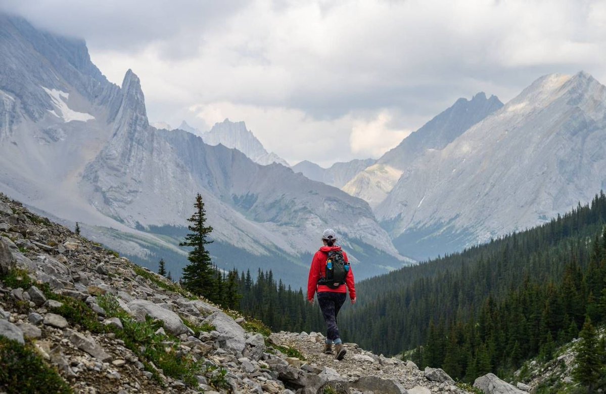 The Viral ‘Alpine Divorce’ Trend That’s Redefining Relationship Red Flags