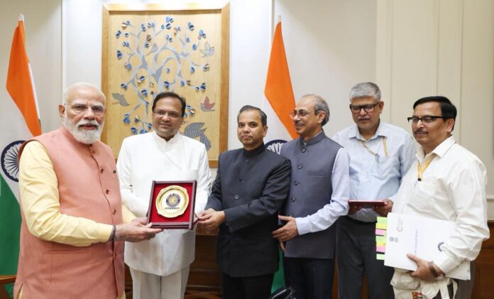 Census 2027 Begins: Modi, Murmu Lead Digital Shift