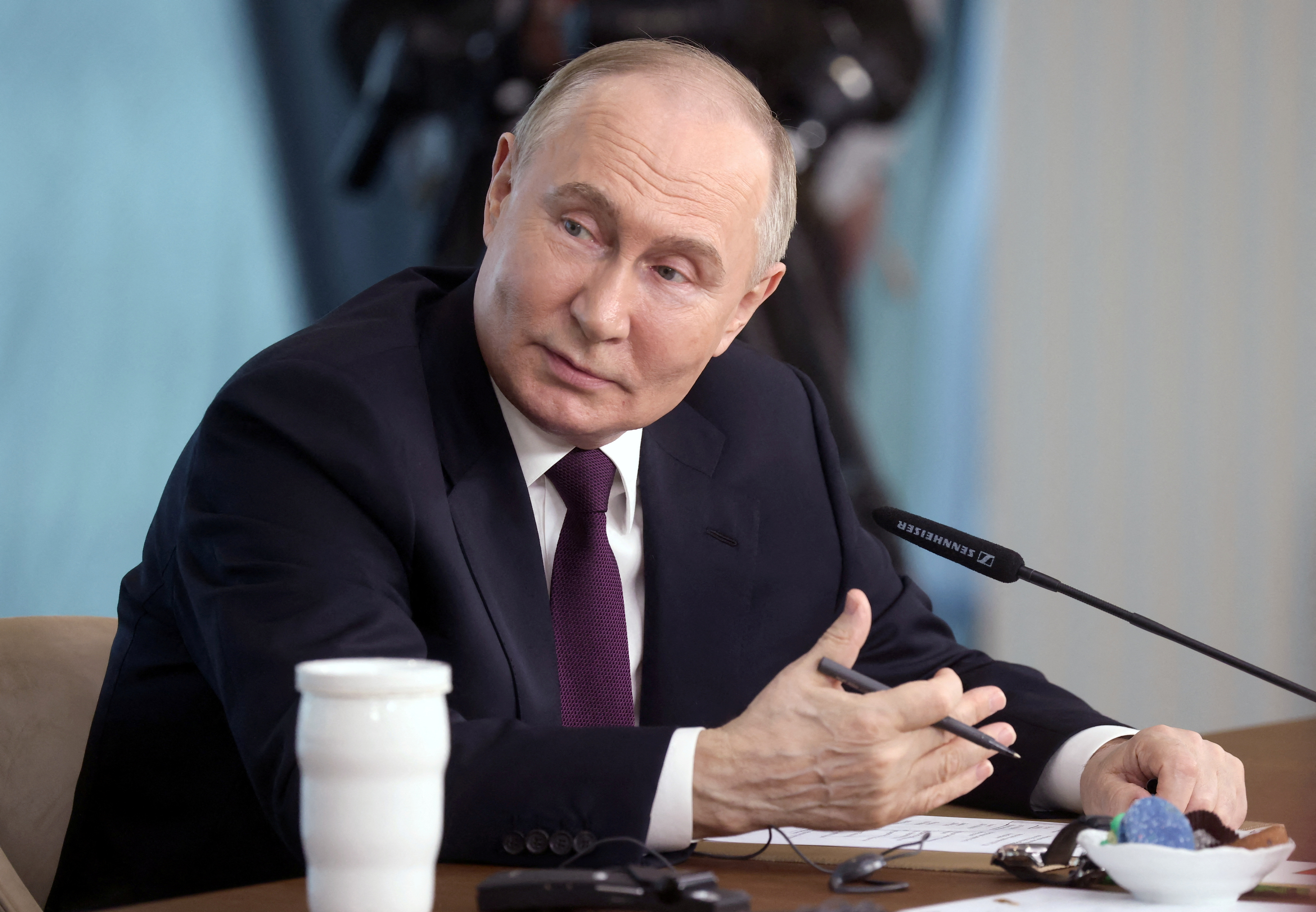 Putin threatens missile deployment in response to Western aid to Ukraine