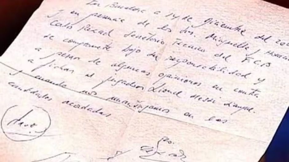 The Historic napkin on which a 13-year-old Lionel Messi signed his first contract with FC Barcelona 