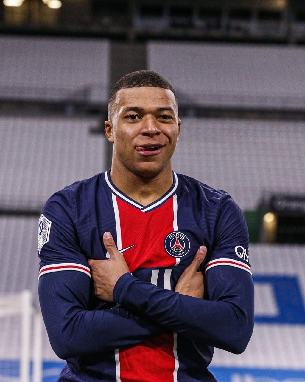  25 year old French Forward, Kylian Mbappé in his favorite pose