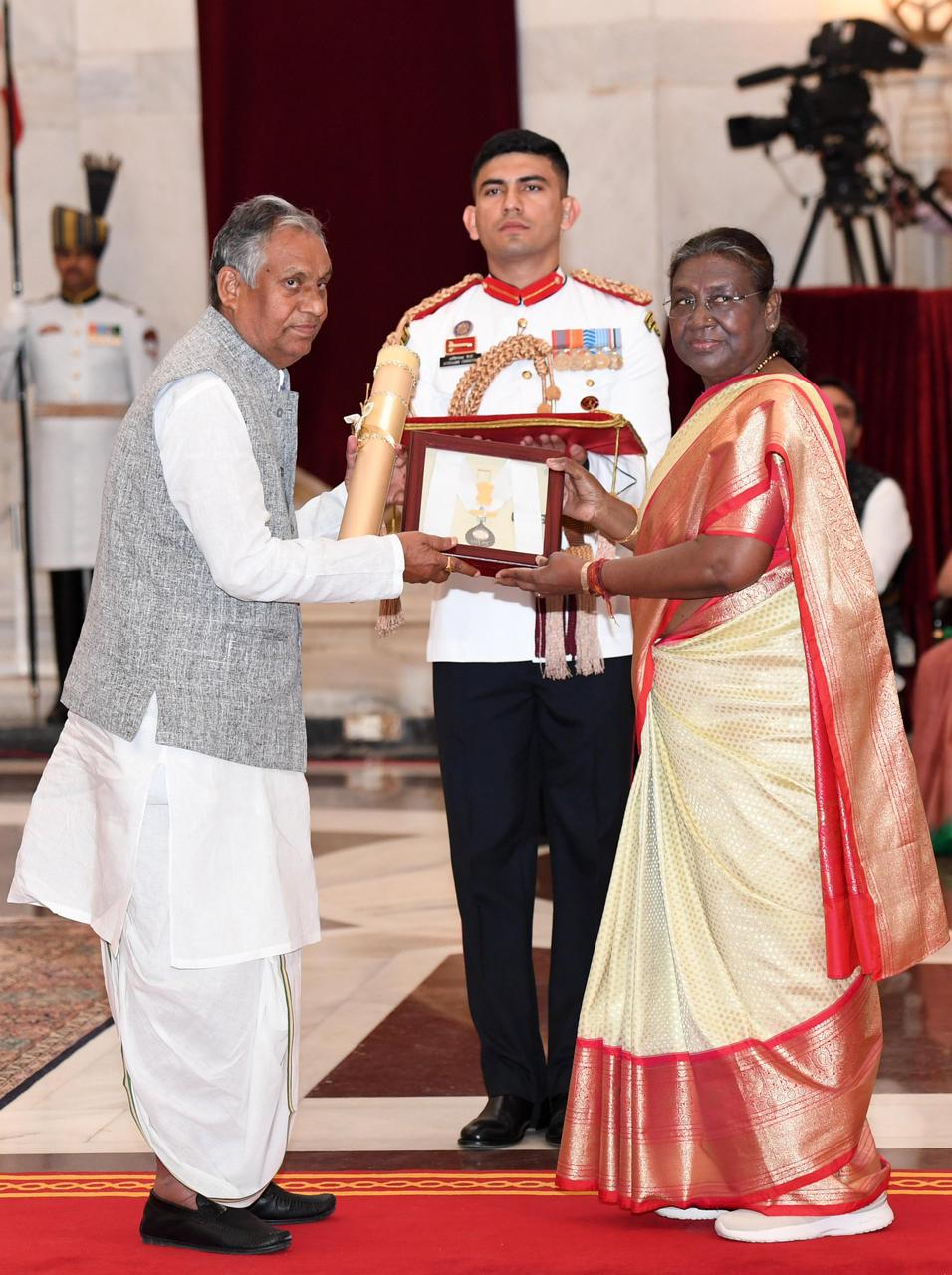 The Bharat Ratna award conferred to Karpoori Thakur, was received by son Ram Nath Thakur. 