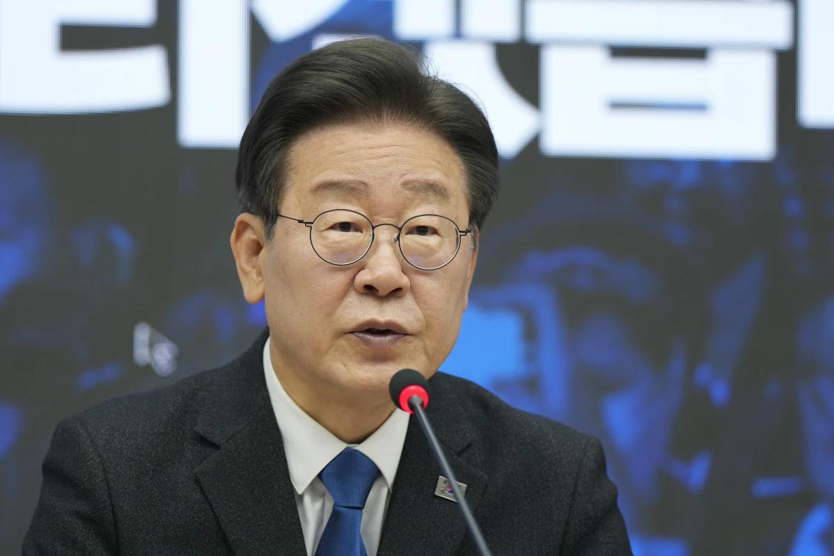 Lee Jae-myung, the chairman of the Democratic Party,