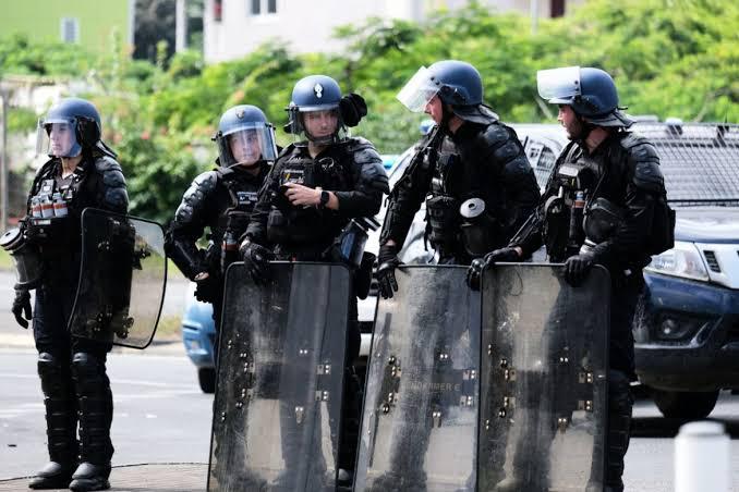 police deployed in new caledonia