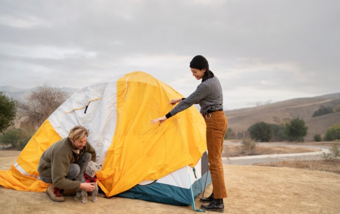 Photo Bad Tent Setup