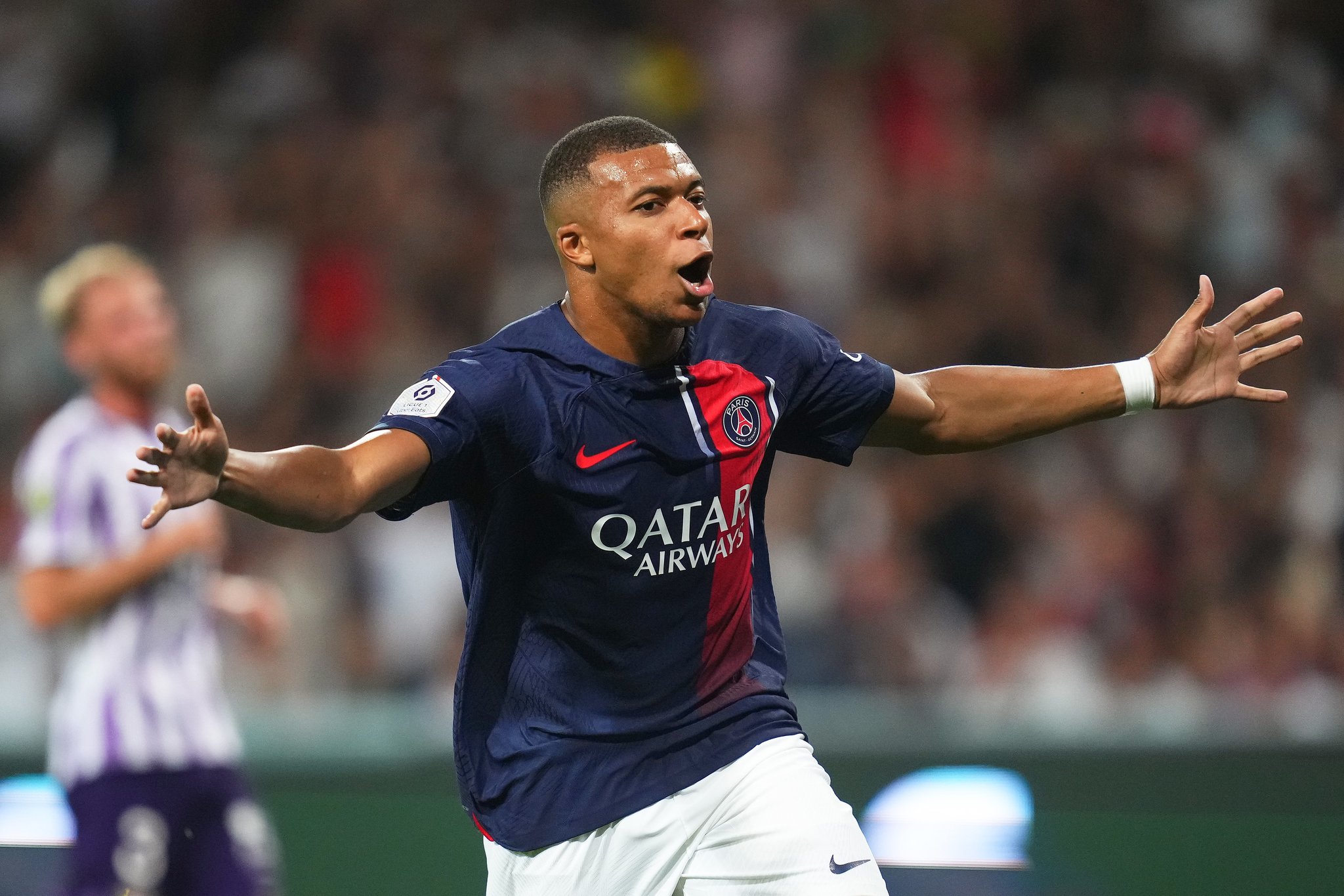 Photo  Mbappe rejects PSG contract renewal again