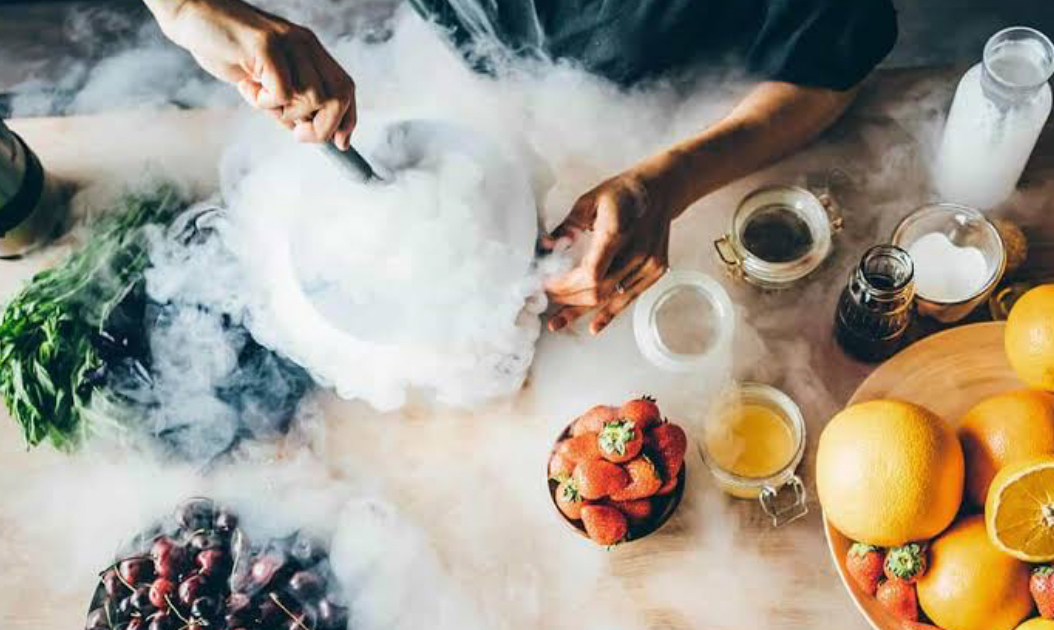 Liquid Nitrogen in Food: Cool Trend, Hot Risks 