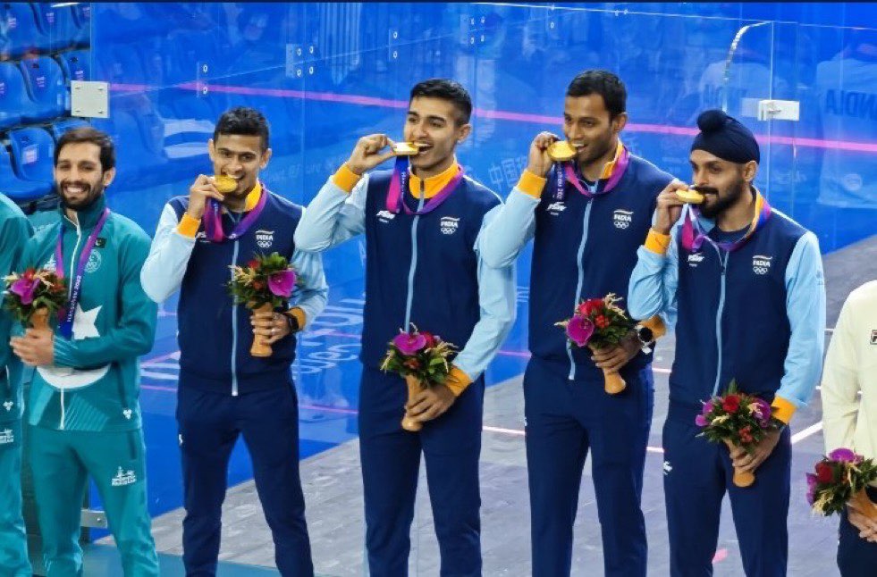 Photo: Indian Squash Team Clinches