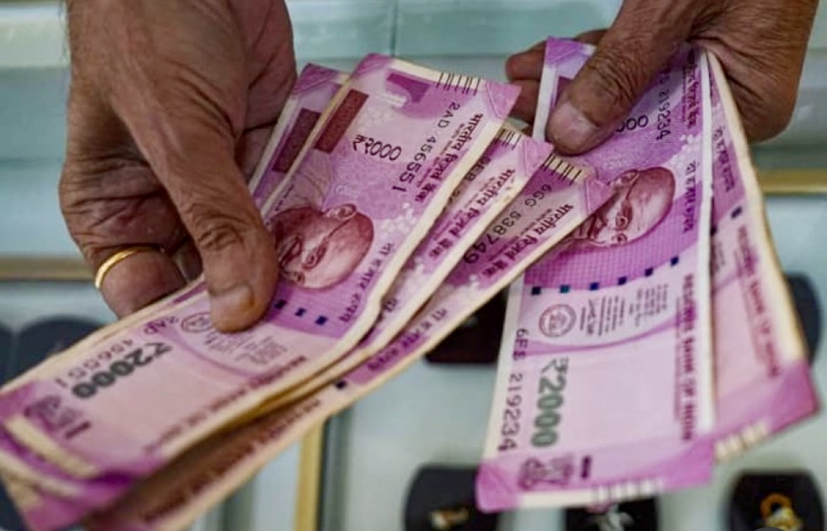 India's RBI extends the Rs 2,000 banknote exchange and deposit deadline