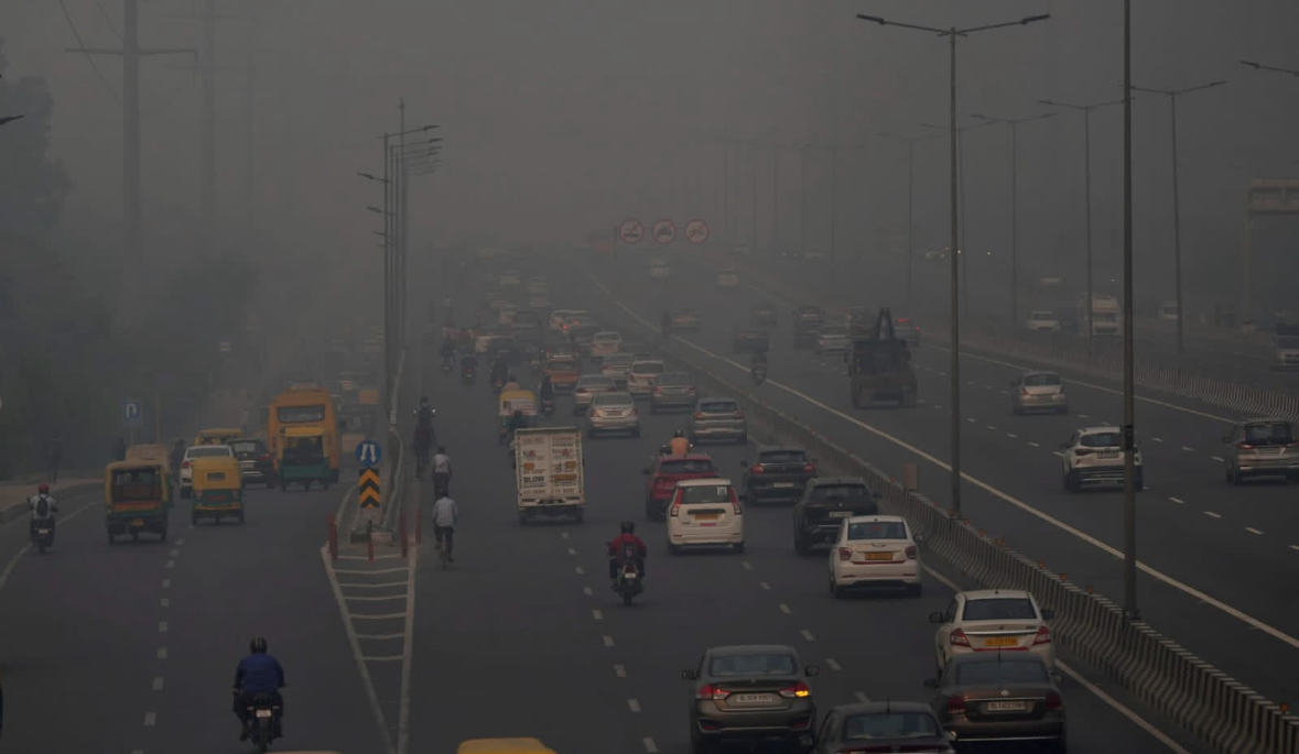 Noida records AQI of 695, becomes India's most polluted city   