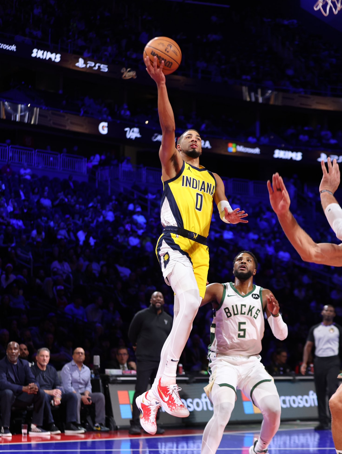 Upstart The Indiana Pacers defeated the Milwaukee Bucks to qualify for the NBA Cup