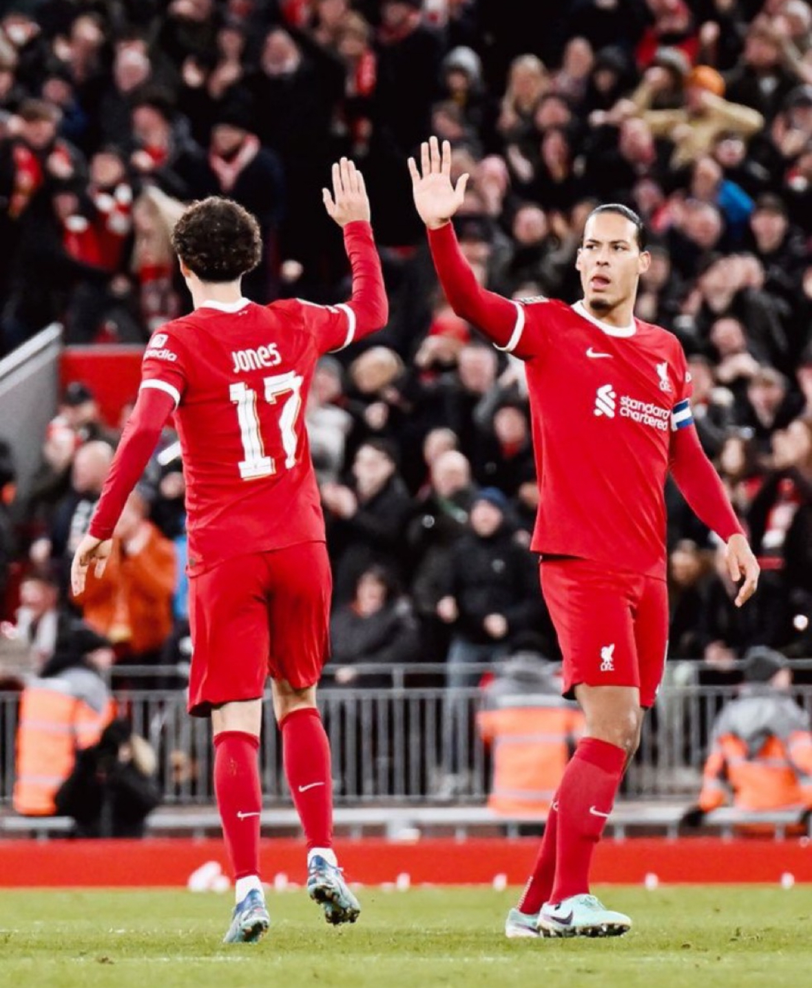 League Cup semi-final first leg: Liverpool beat Fulham 2-1