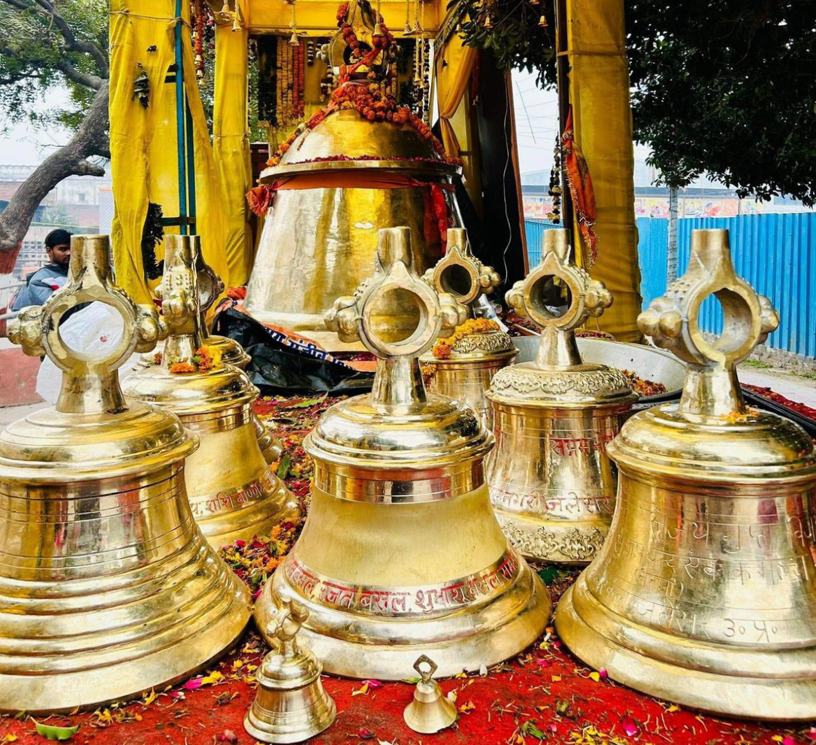 Ayodhya Ram Mandir Receives Massive Gifts: 2,100-kg Bell and 108-foot-long incense stick