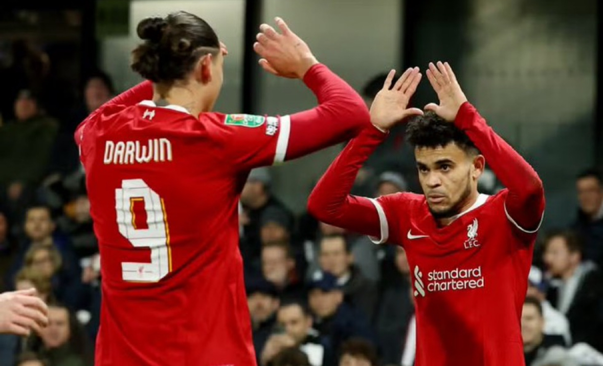 Liverpool defeat Fulham to face Chelsea in the English League Cup final at Wembley