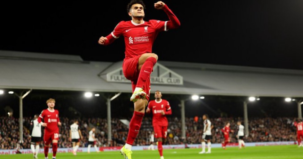 Liverpool defeat Fulham to face Chelsea in the English League Cup final at Wembley