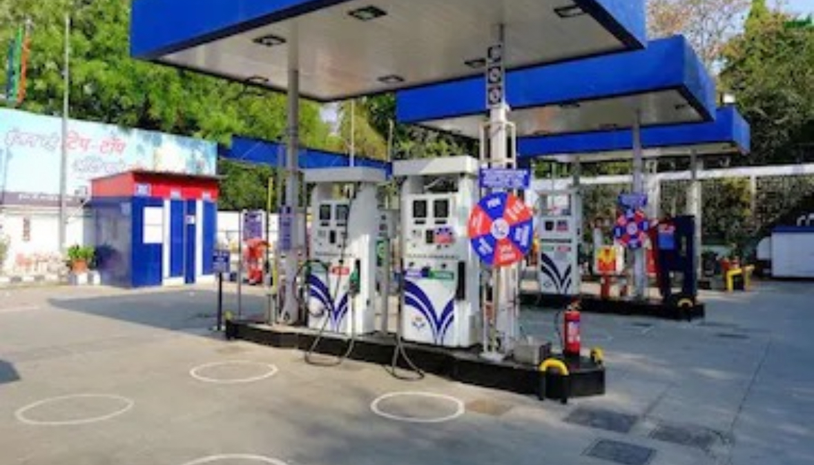 Delhi Petrol Pumps to Scan Vehicle License Plates for PUCC