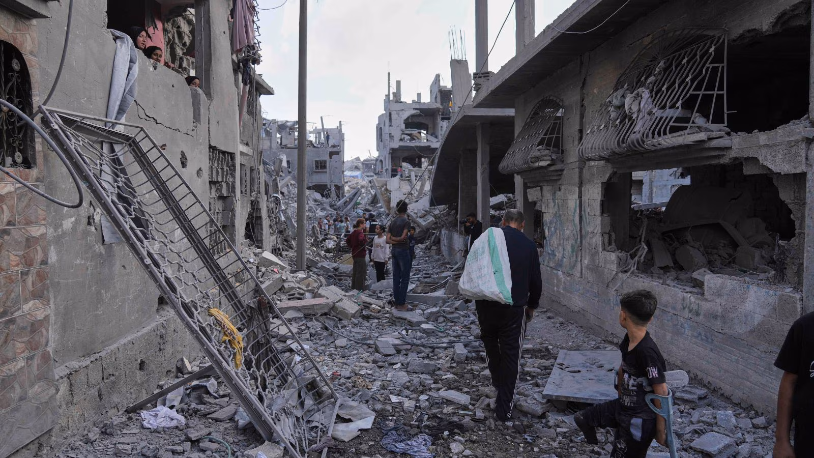 Israel launches fresh airstrikes killing over 115 Palestinians in Gaza in a single day