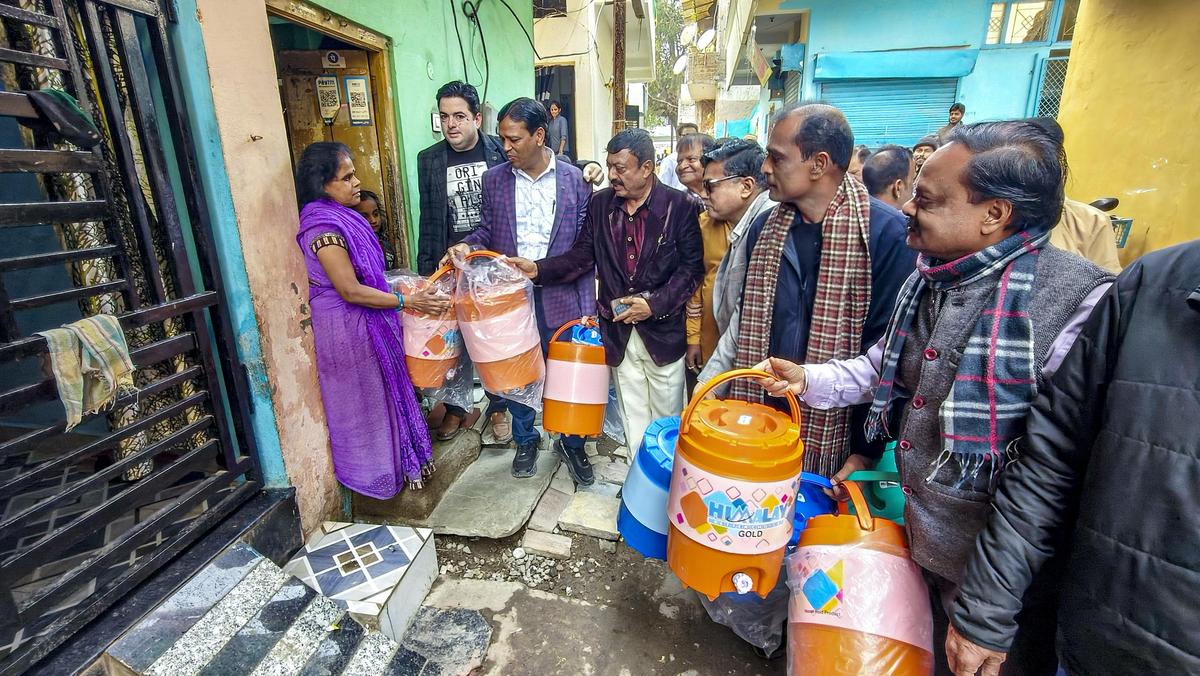 indore, gandhinagar, bengaluru contaminated water crisis