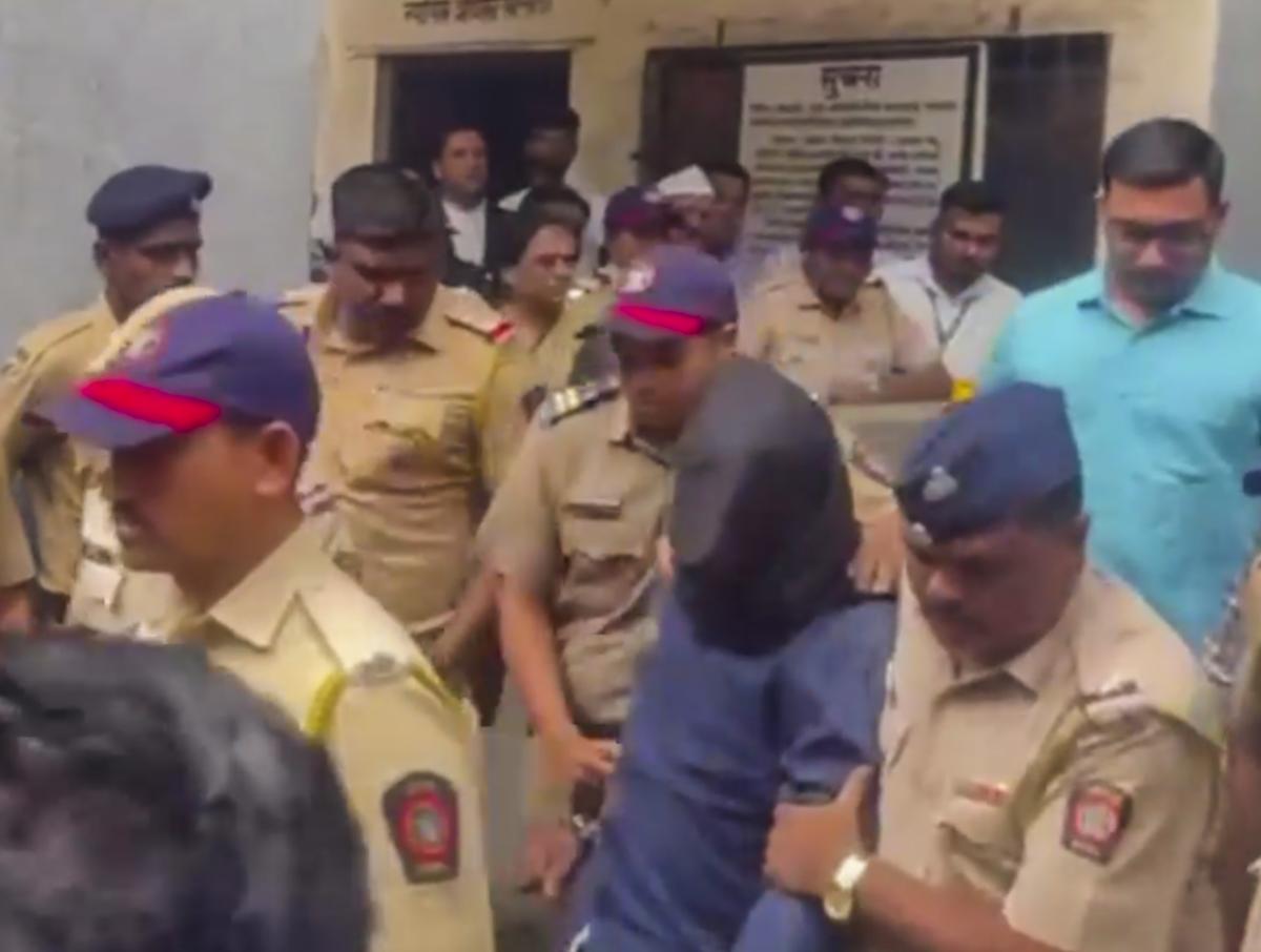 The gunning down of the Badlapur Sex Offender - Self Defence, Encounter or Something else?