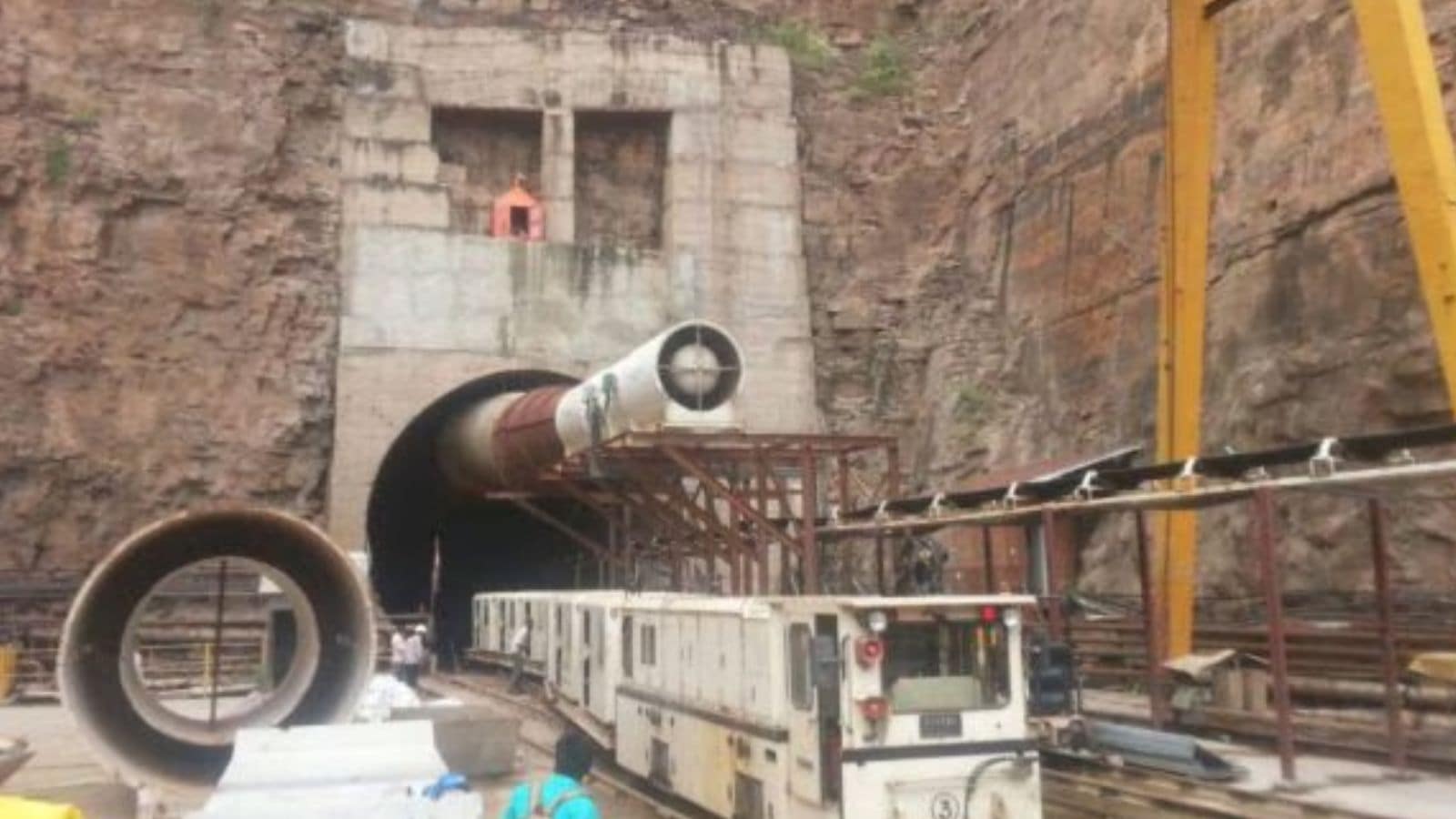 Tunnel Collapse in Telangana: Army Mobilises Task Force for Rescue Operations at Srisailam