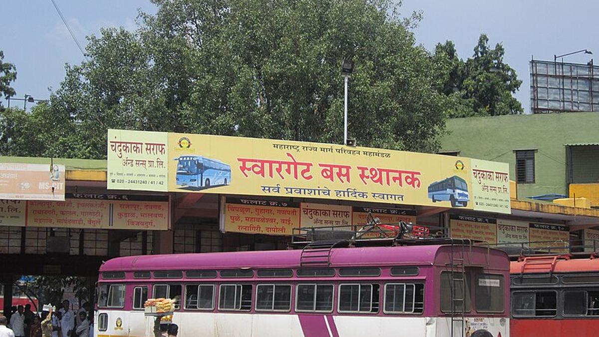 pune bus rape case