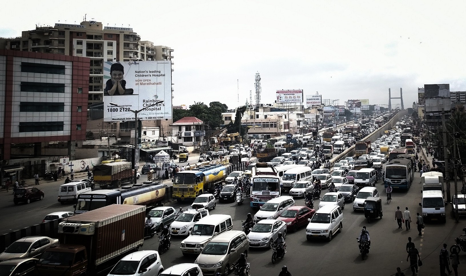 Photo: Traffic on roads