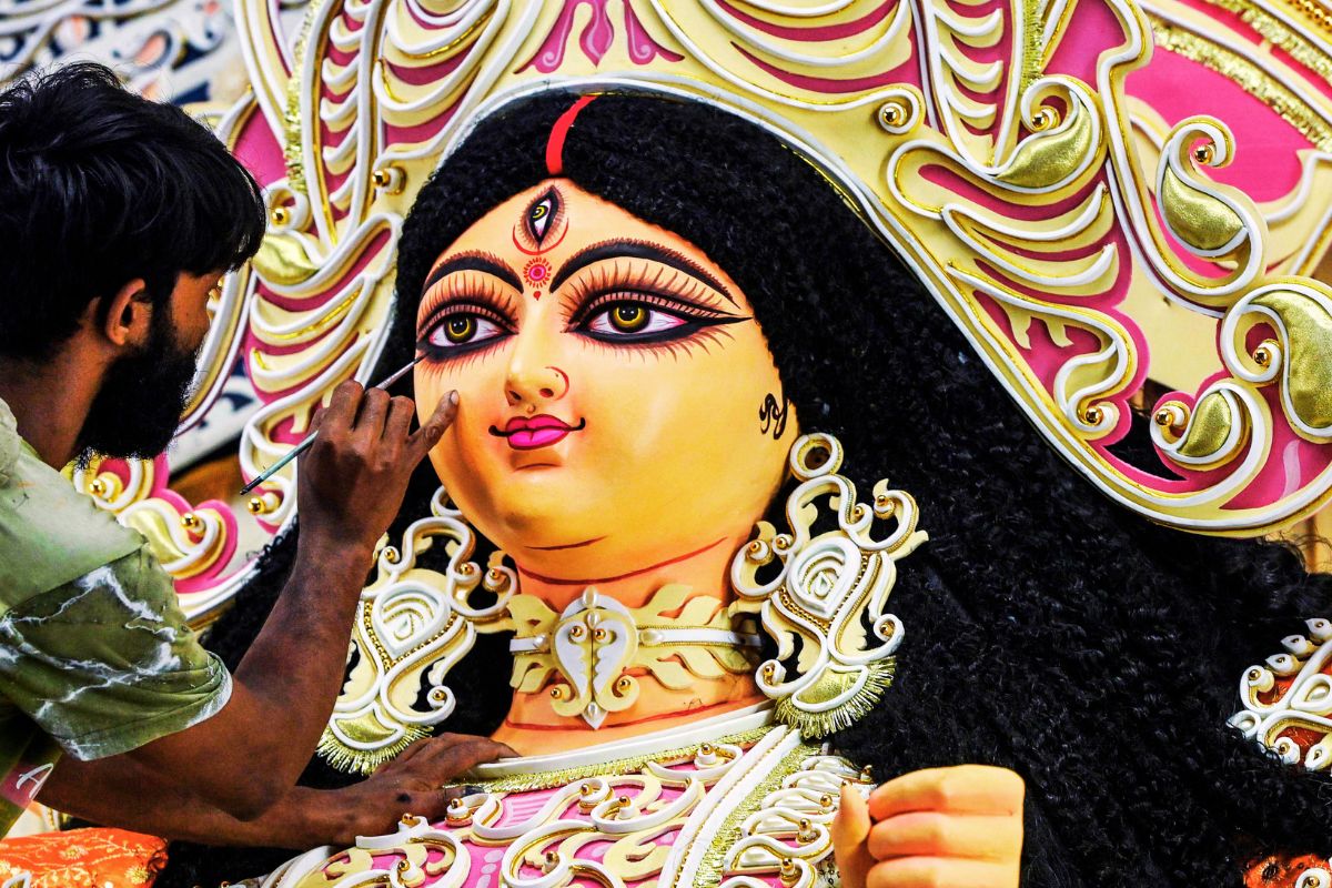 West Bengal Durga Puja 2026: Maha Ashtami Liquor Ban