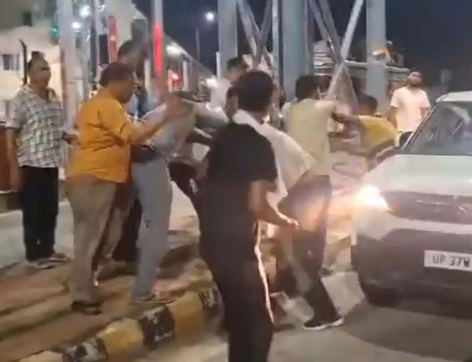 Army officer Brutally Thrashed in meerut