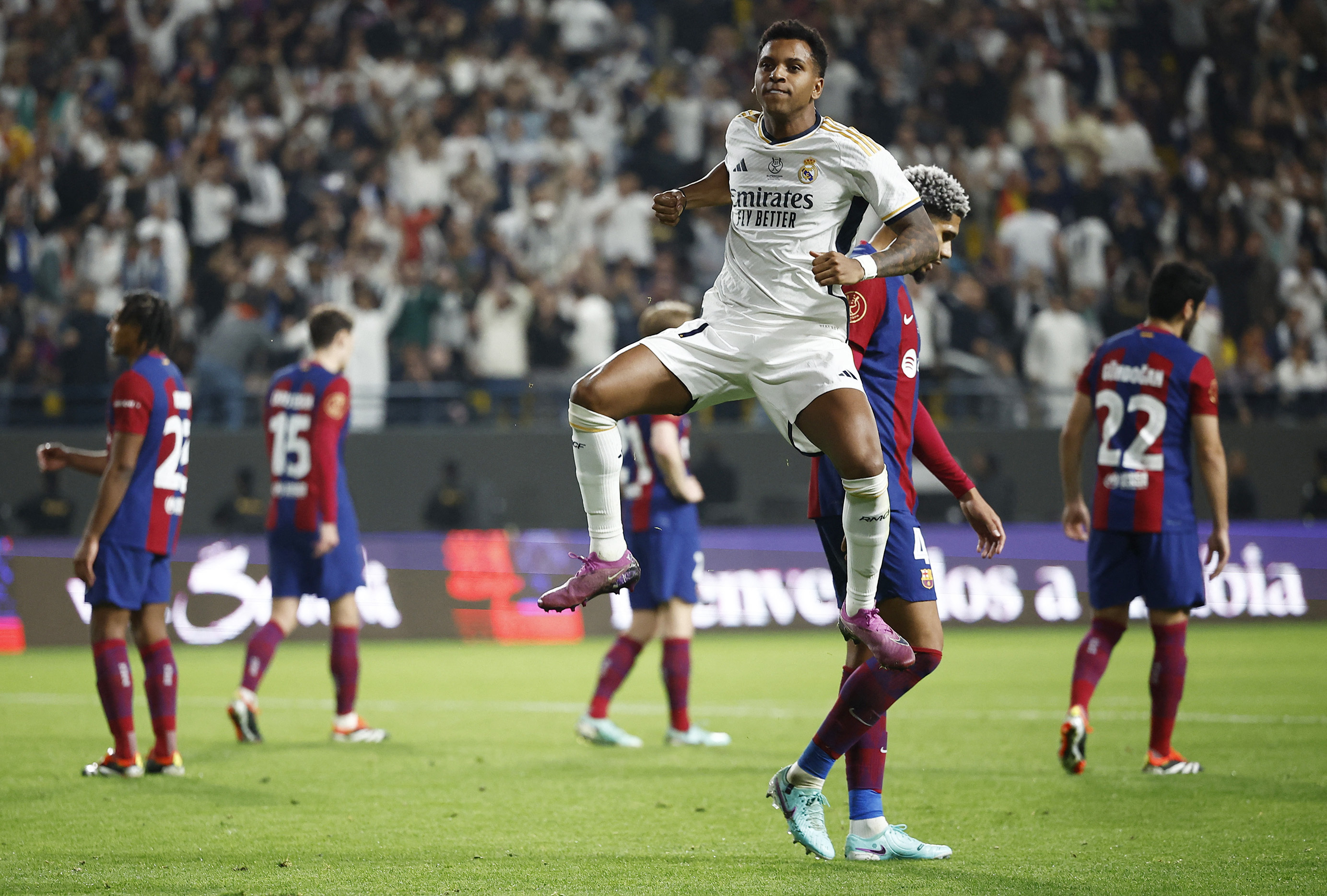 Spanish Super Cup Final: Vinicius hat trick helps Real Madrid thrash Barcelona 4-1