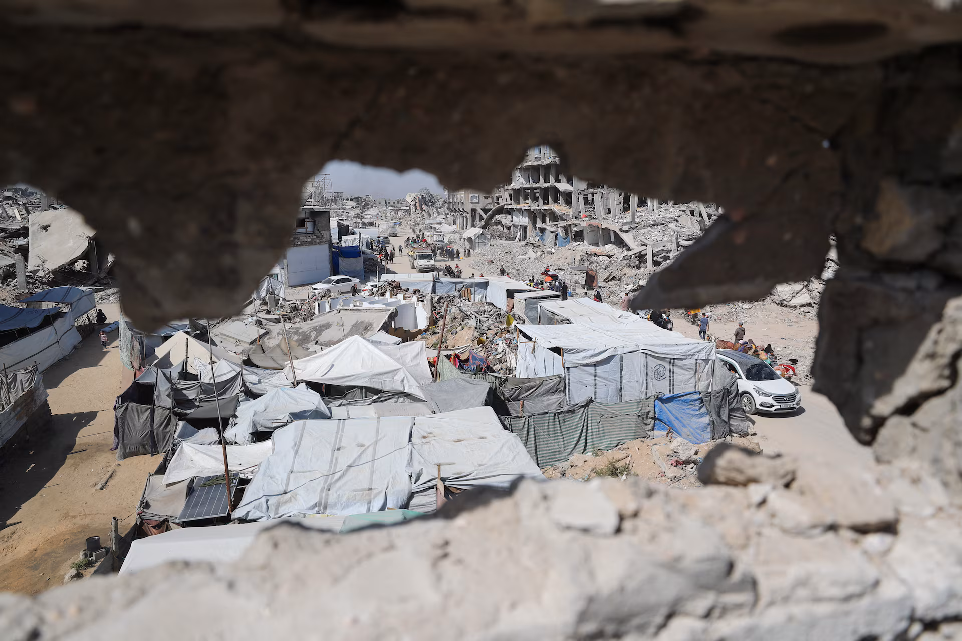 Israel launches fresh airstrikes killing over 115 Palestinians in Gaza in a single day