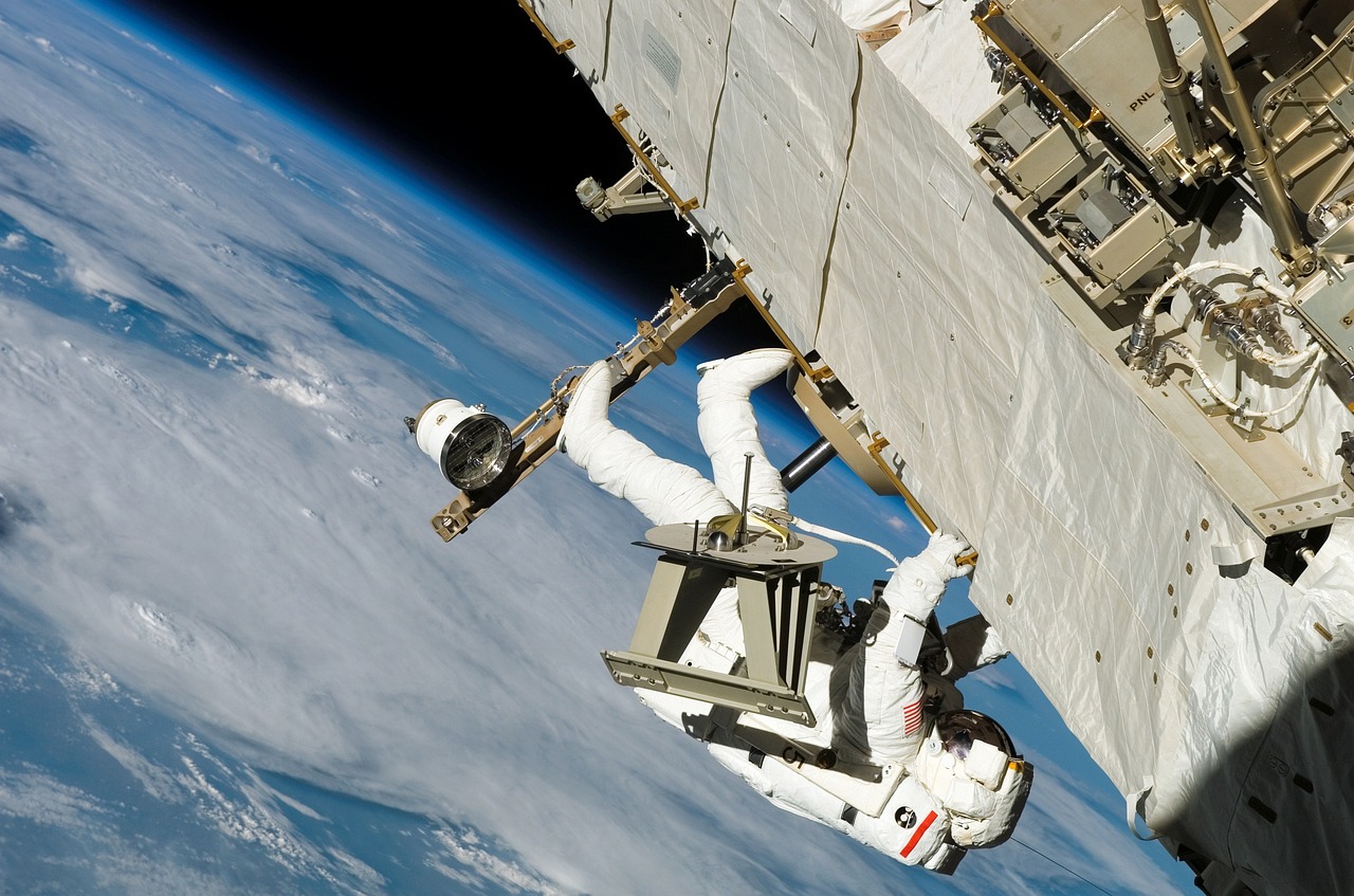 Photo: NASA astronauts lose $100,000 tool bag during spacewalk