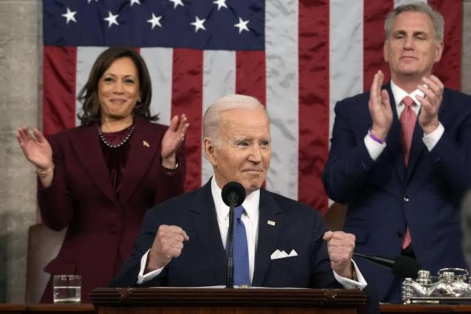 joe bidn and kamala harris