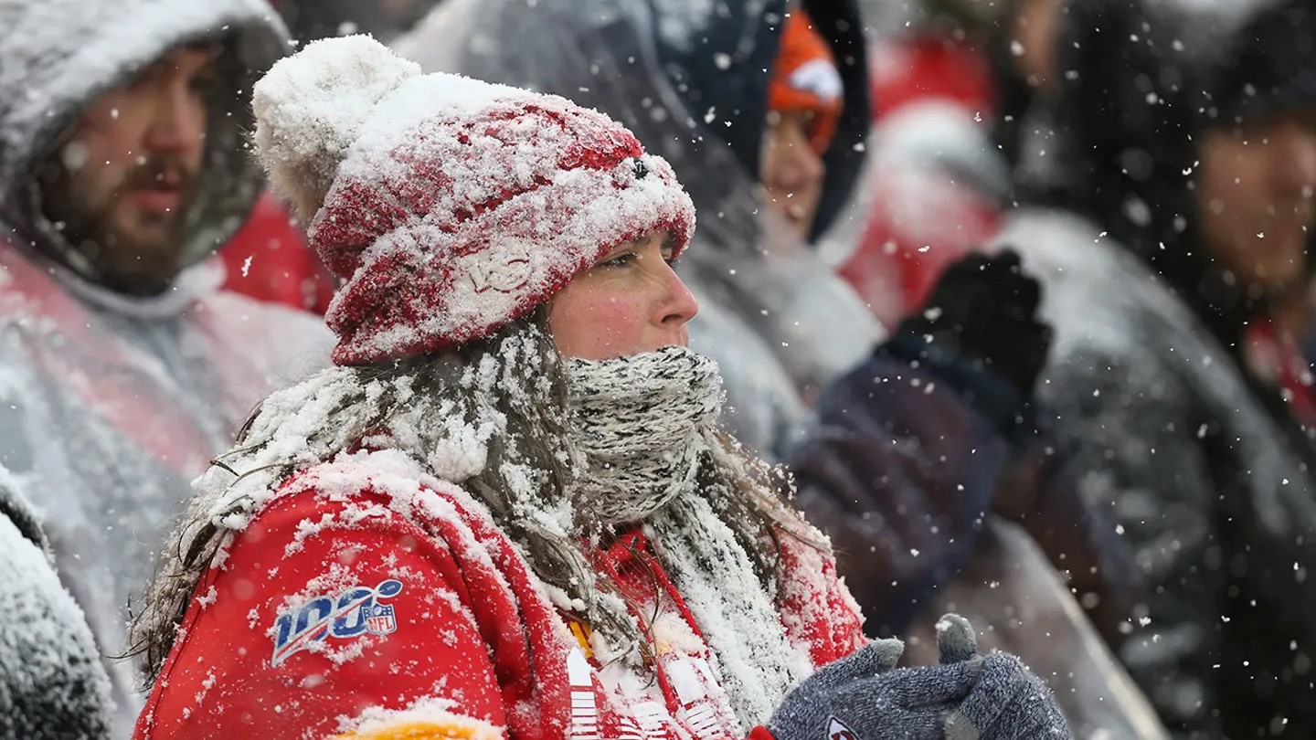 photo: chief's fan in Snow(Denver Broncos and Kansas City Chiefs on on Dec. 15, 2019)