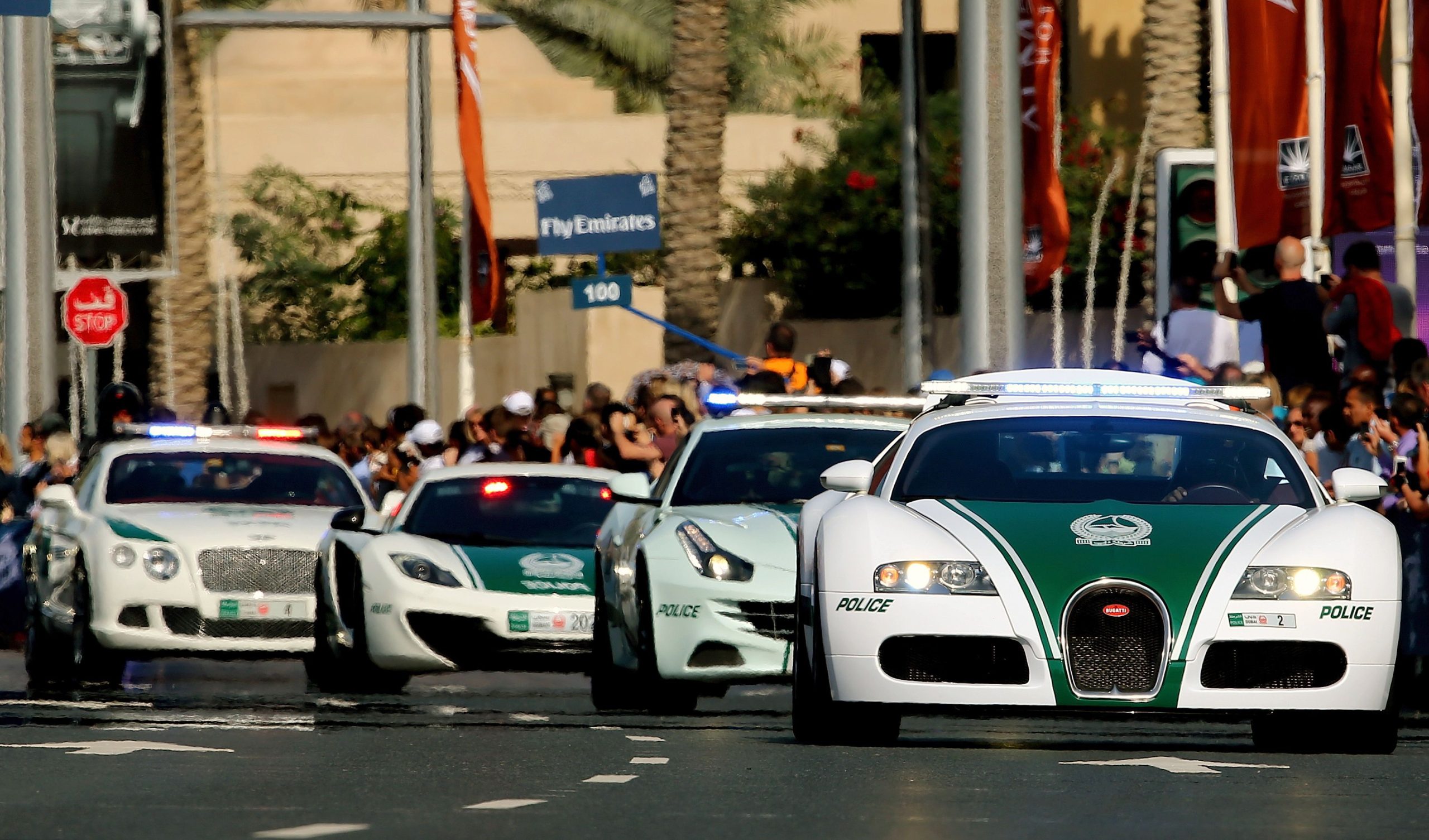 Dubai – Where police patrol in Bugattis