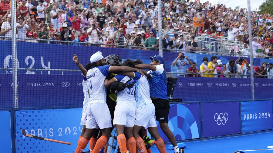 photo: India vs Great Britain hockey 