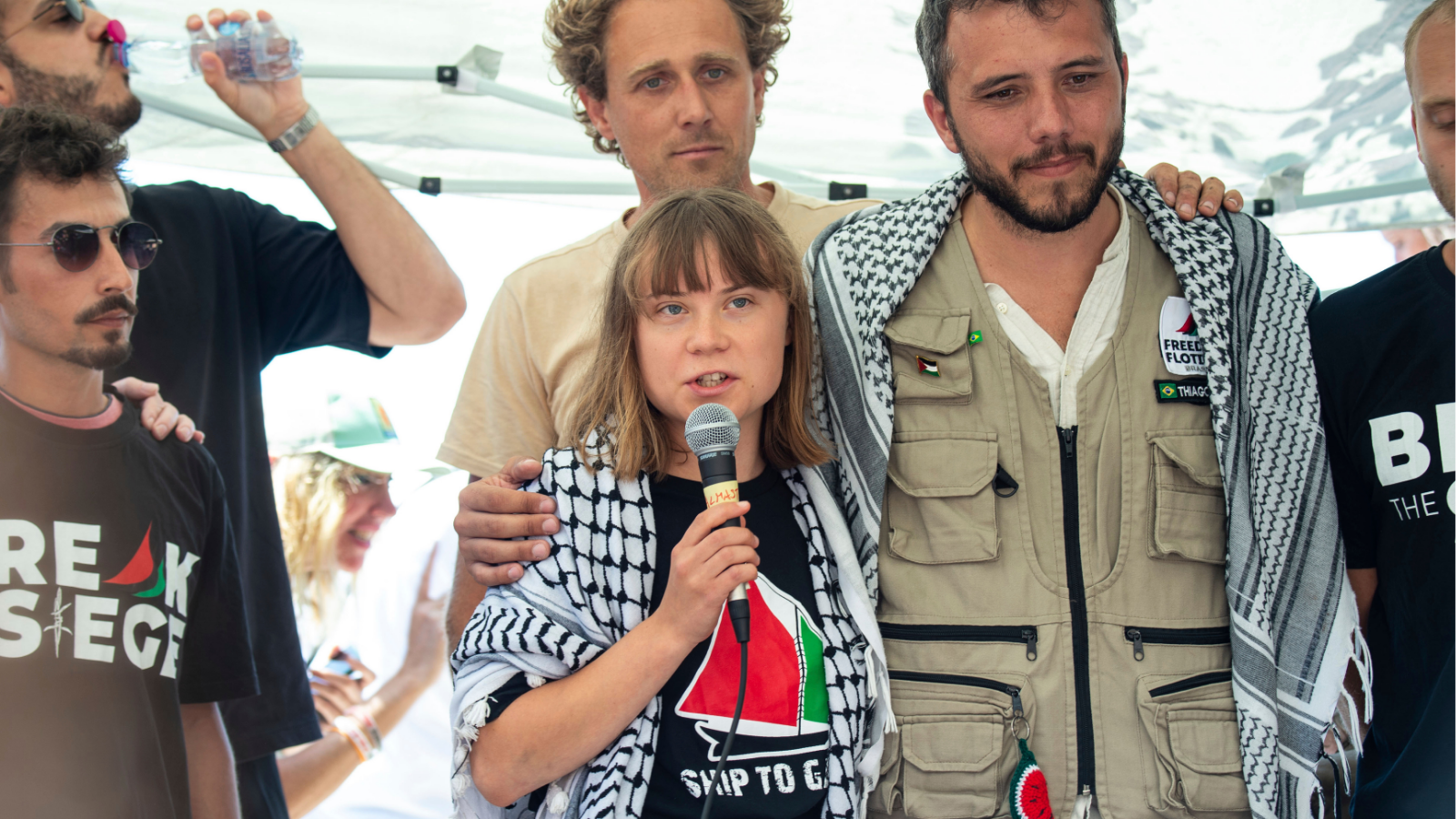 Greta Thunberg with 11 more activists sailing to Gaza with aid, Israel says 'prepared for action'