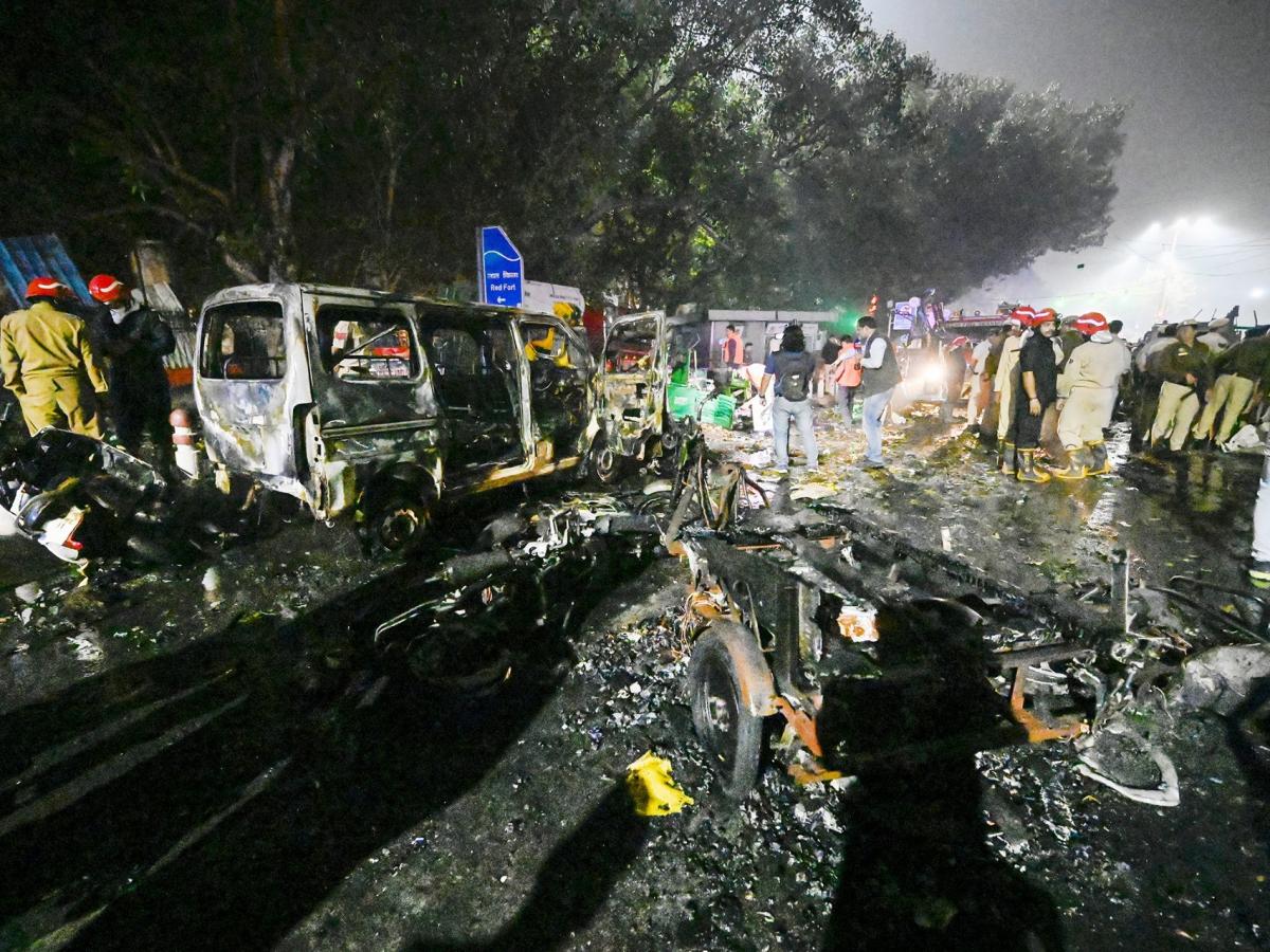 white-collar terror red fort blast