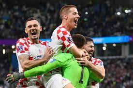 Croatia beat Japan in penalties to advance to the quarter finals.