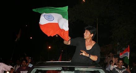 Shah Rukh was photographed carrying the tricolor upside down