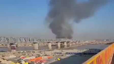 BREAKING NEWS] Massive fire breaks out at Maha Kumbh Mela