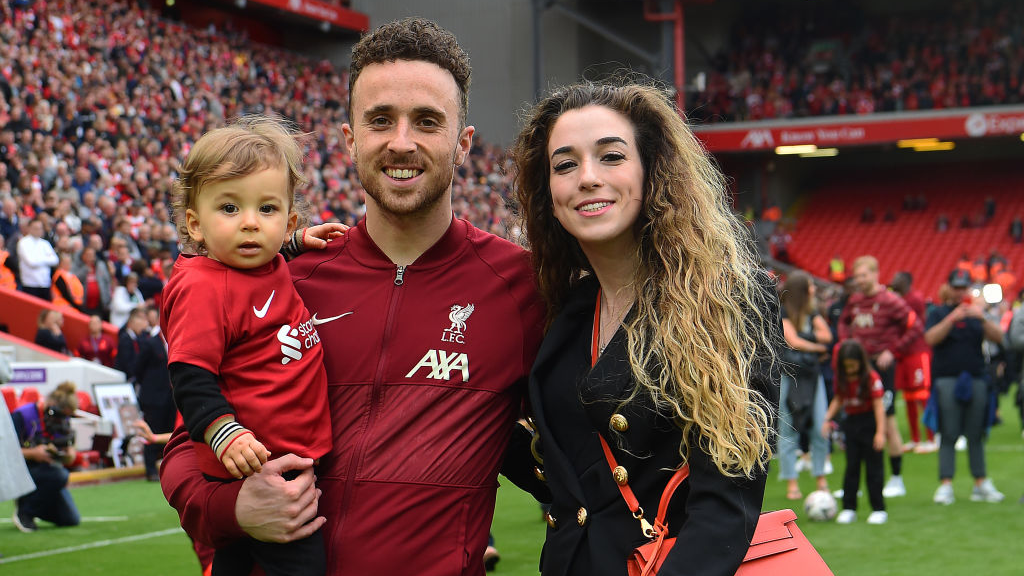 Jota and his Family