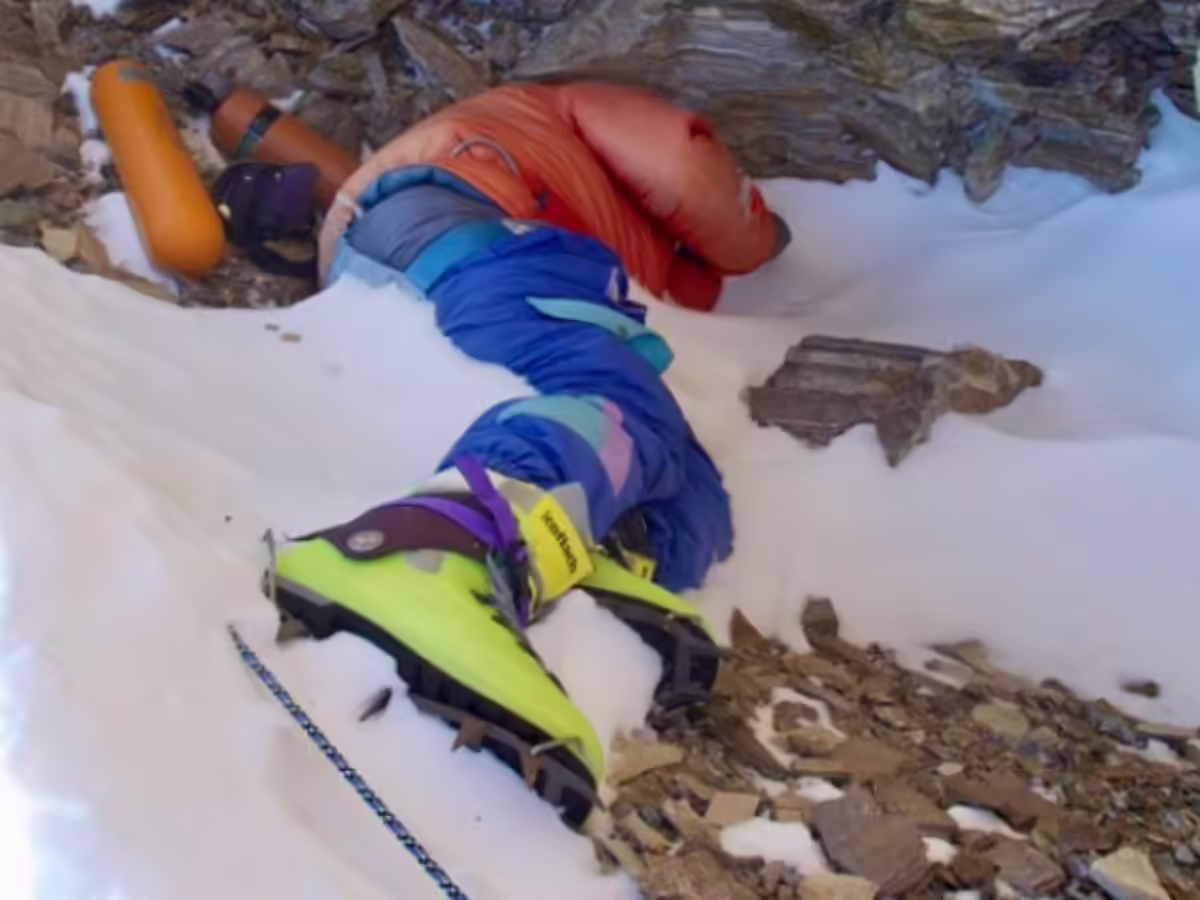 mount everest green boots