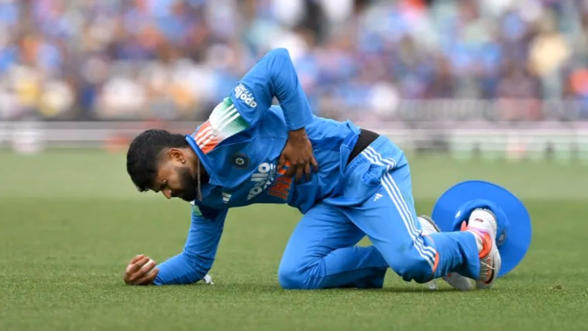 Shreyas Iyer Admitted to ICU in Sydney After Internal Bleeding: Rib and Spleen Injury “Could Have Been Fatal”