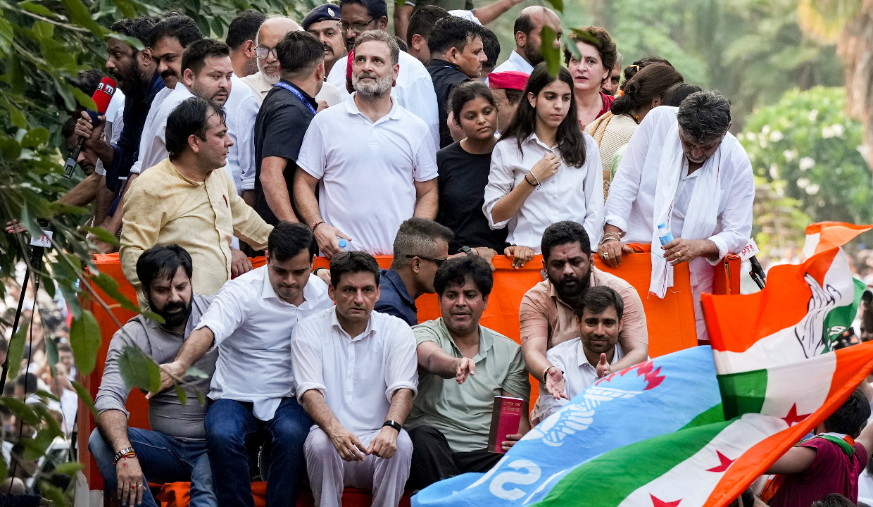 Supreme Court Pulls Up Rahul Gandhi Over Anti-CEC Protest