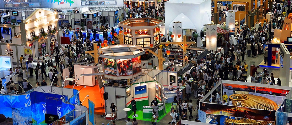 The 42nd India International Trade Fair commenced at Pragati Maidan, New Delhi.