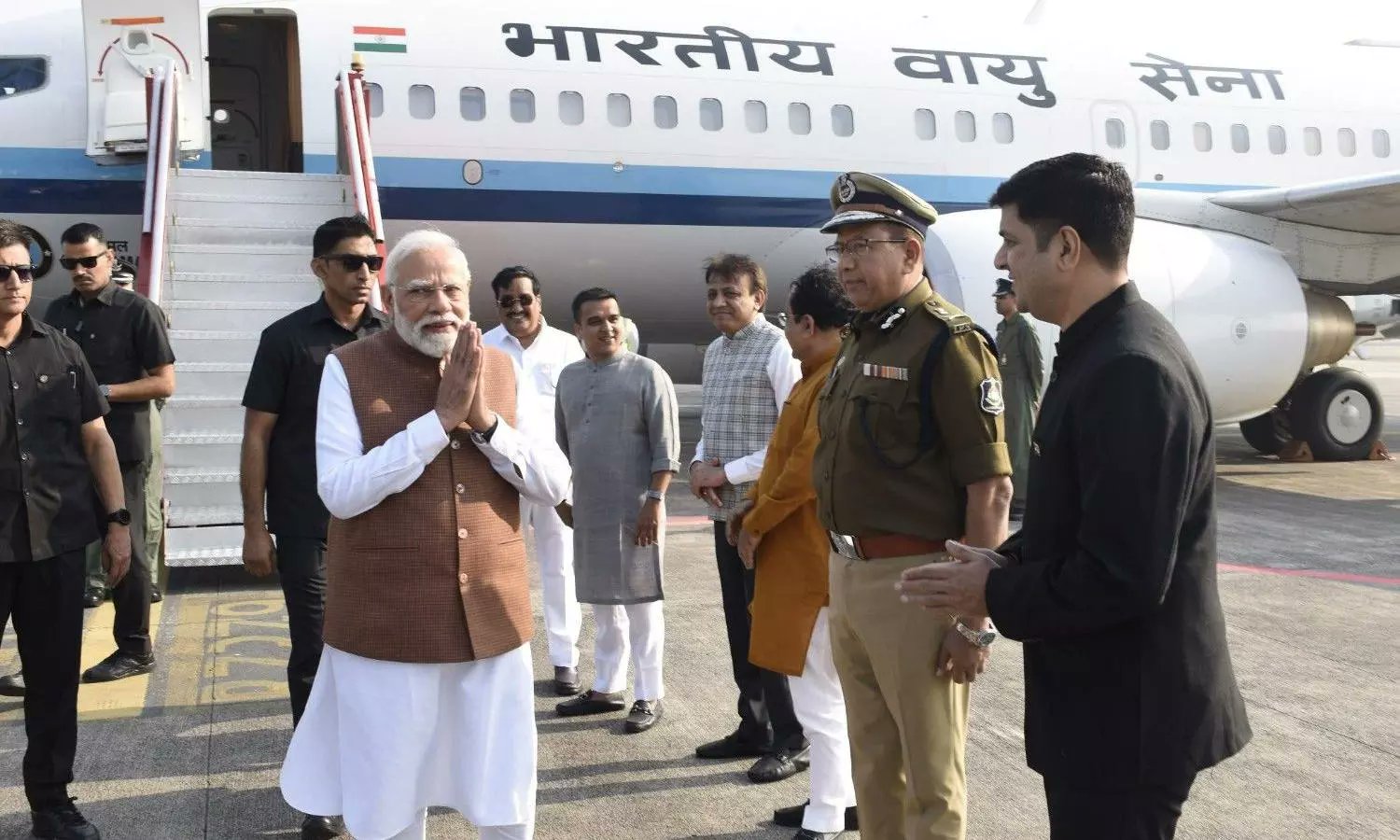 PM Modi Reviews Progress at Under-Construction Surat Bullet Train Station