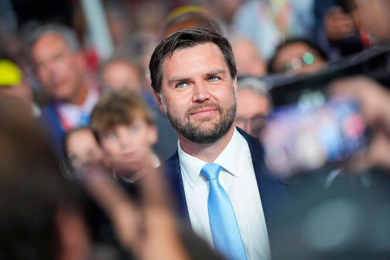 Trump announces 39-year-old senator J.D. Vance as running mate