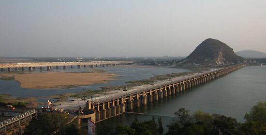 Andhra Pradesh Police with Irrigation officials triggered the Krishna water dispute by forcibly occupying half of the Nagarjuna sagar dam and releasing water to their territory.